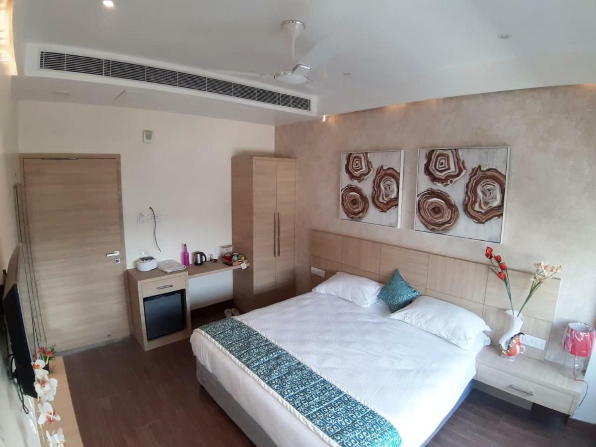 Acco Grand Hotel Lucknow Exterior foto